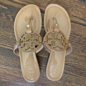 Tory Burch Sandals - tan patent leather
